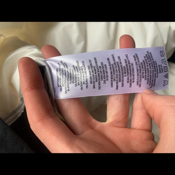 CALVIN KLEIN NWOT M duck down vest - Picture 7 of 8